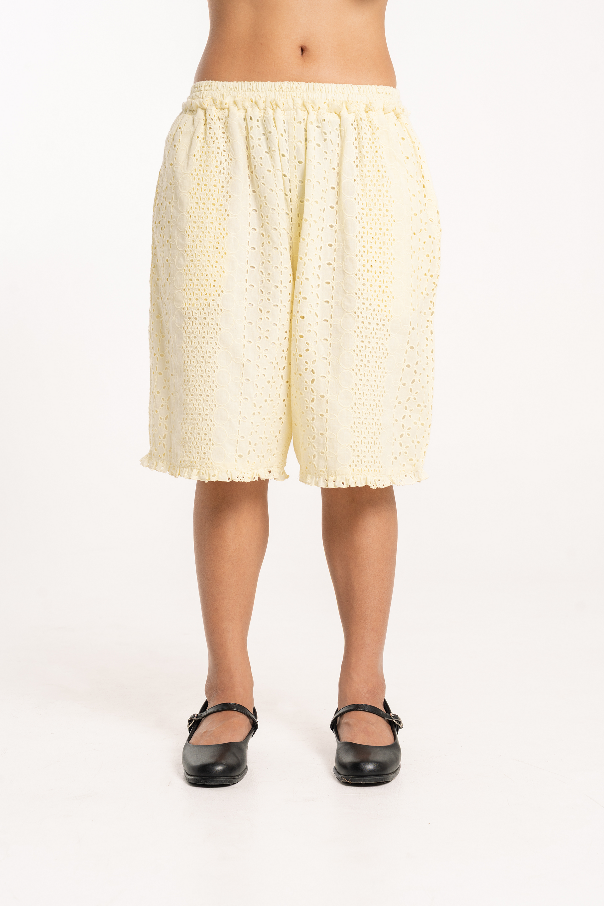 Honeycomb Frill Long Shorts
