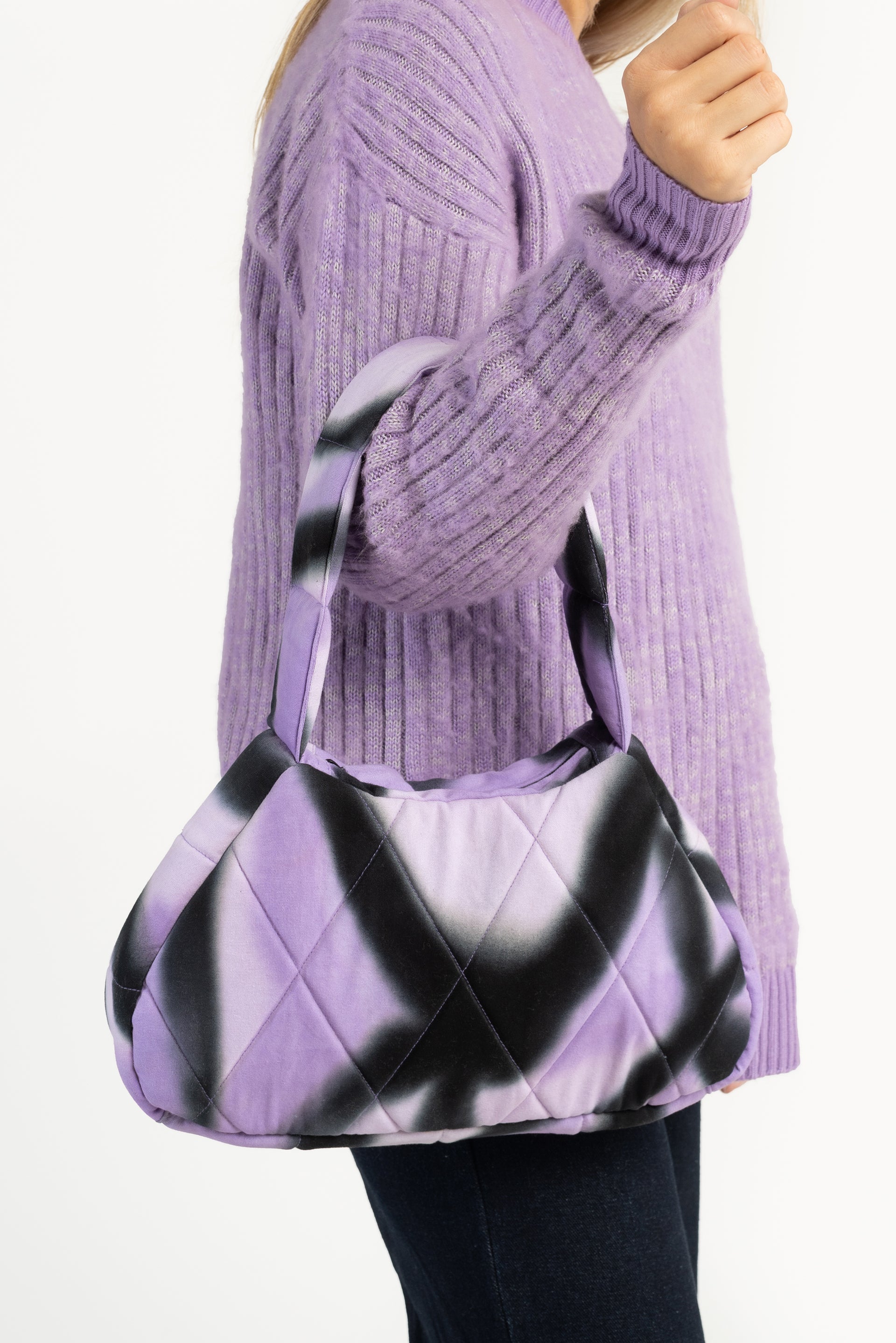 Dazed Puffer Hand Bag