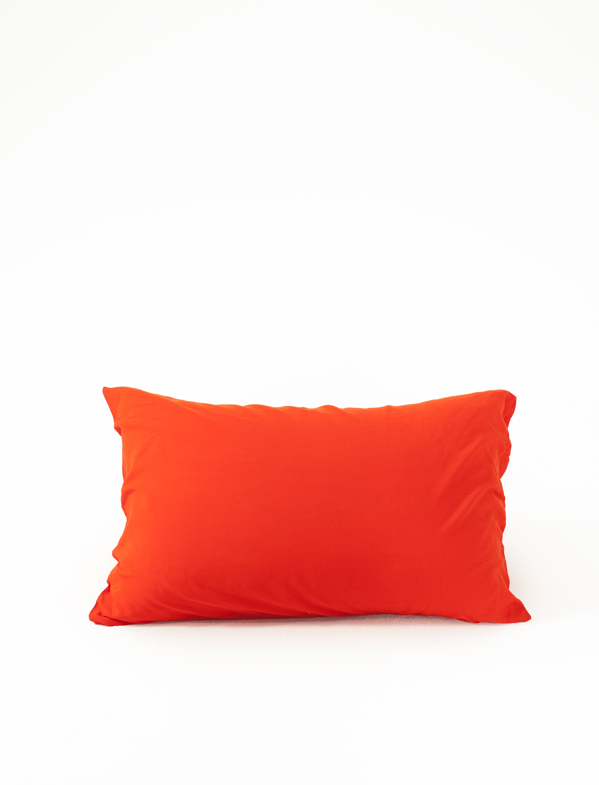 Scarlet Bamboo Pillowcase Set