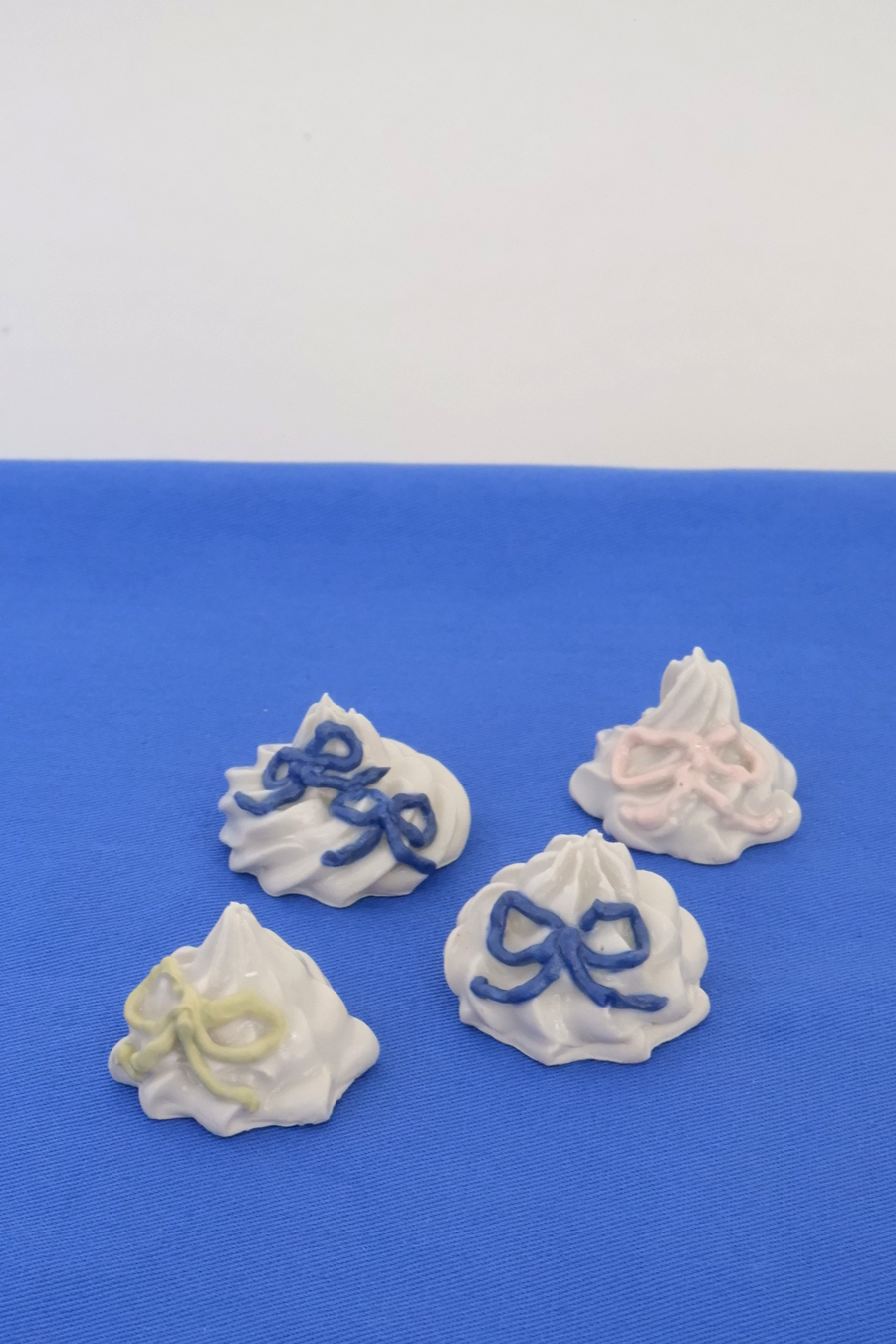 Cream Ribbon Incense Holder