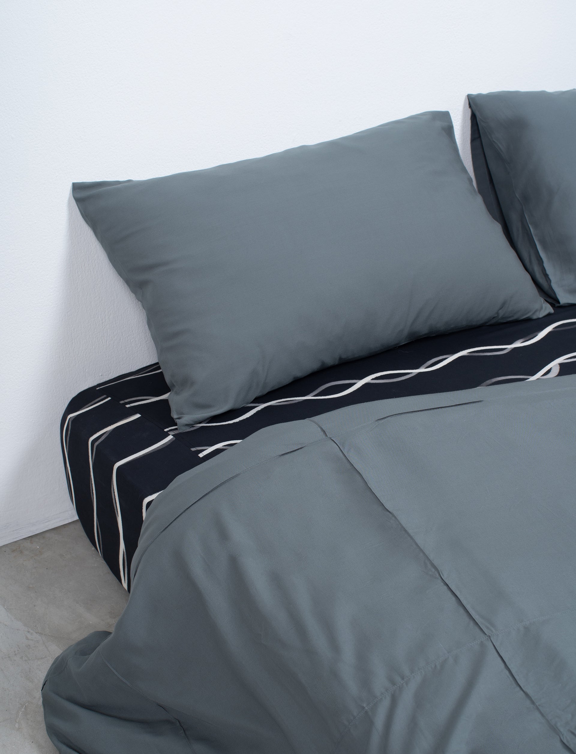 Shoreline Bamboo Fitted Sheet