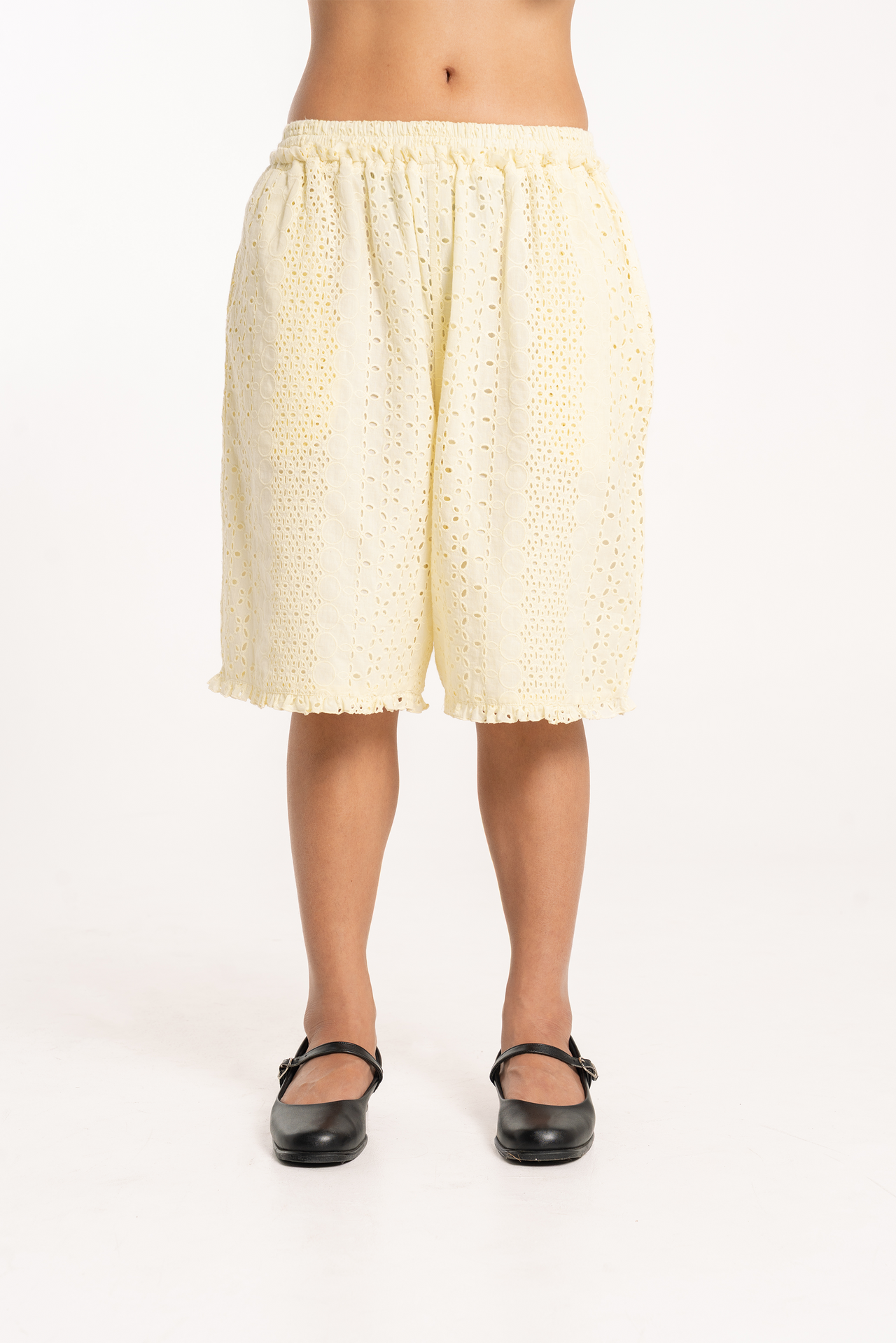 Honeycomb Frill Long Shorts