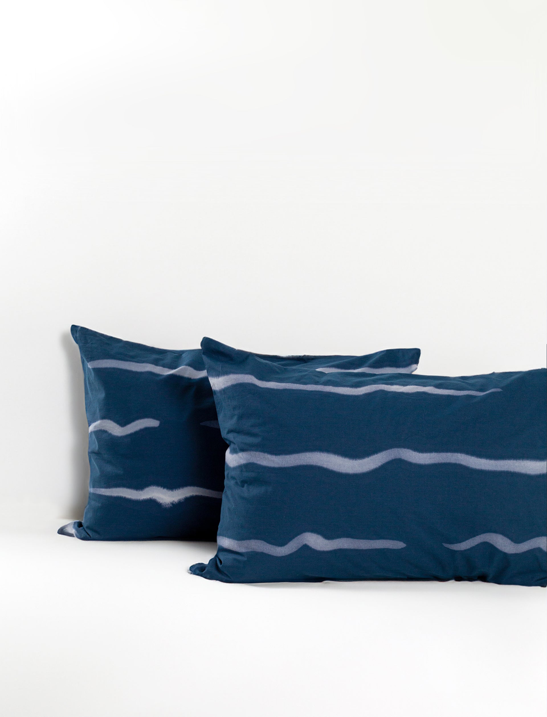 Navy Wave Pillowcase Set