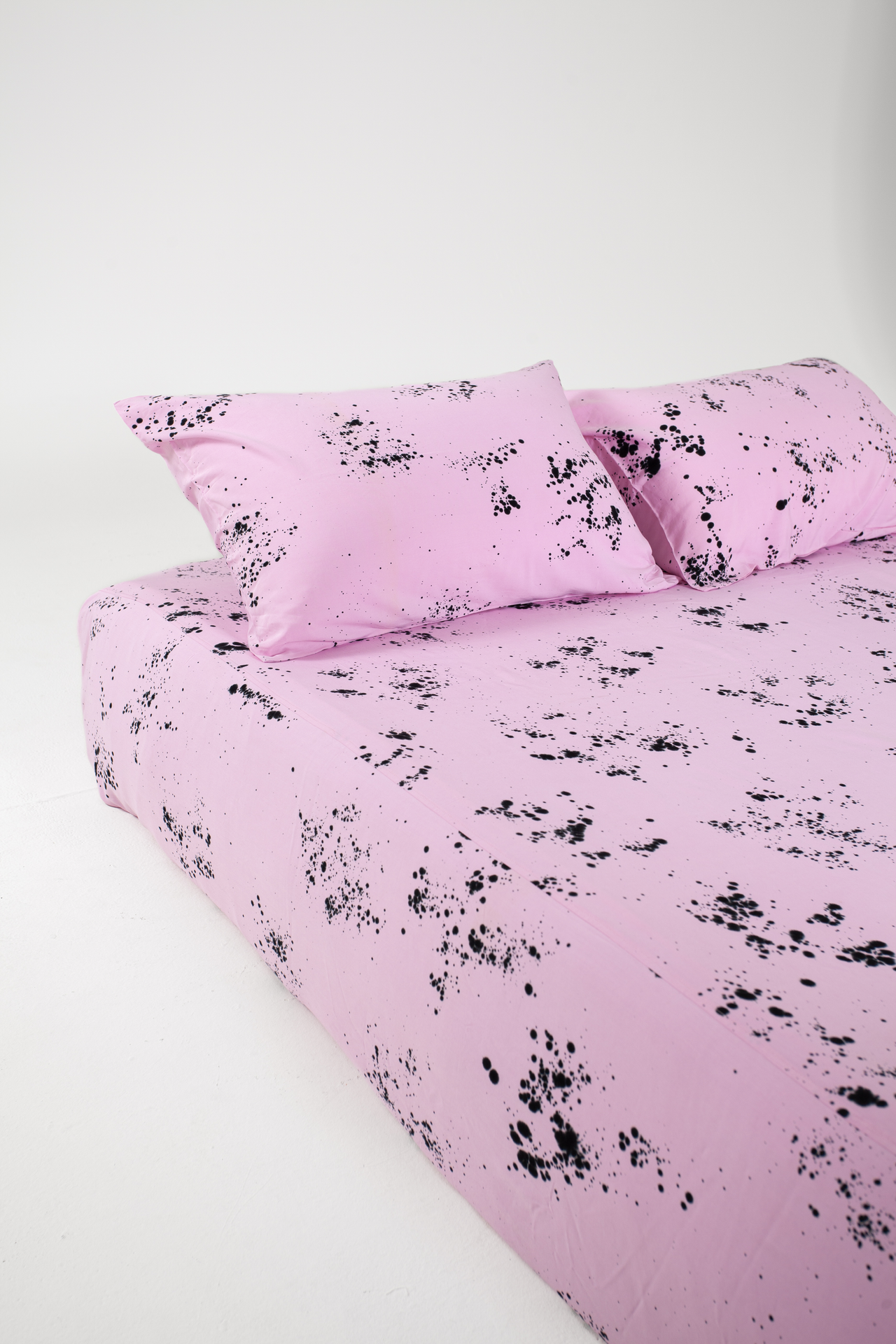 Pink Paz Bamboo Fitted Sheet