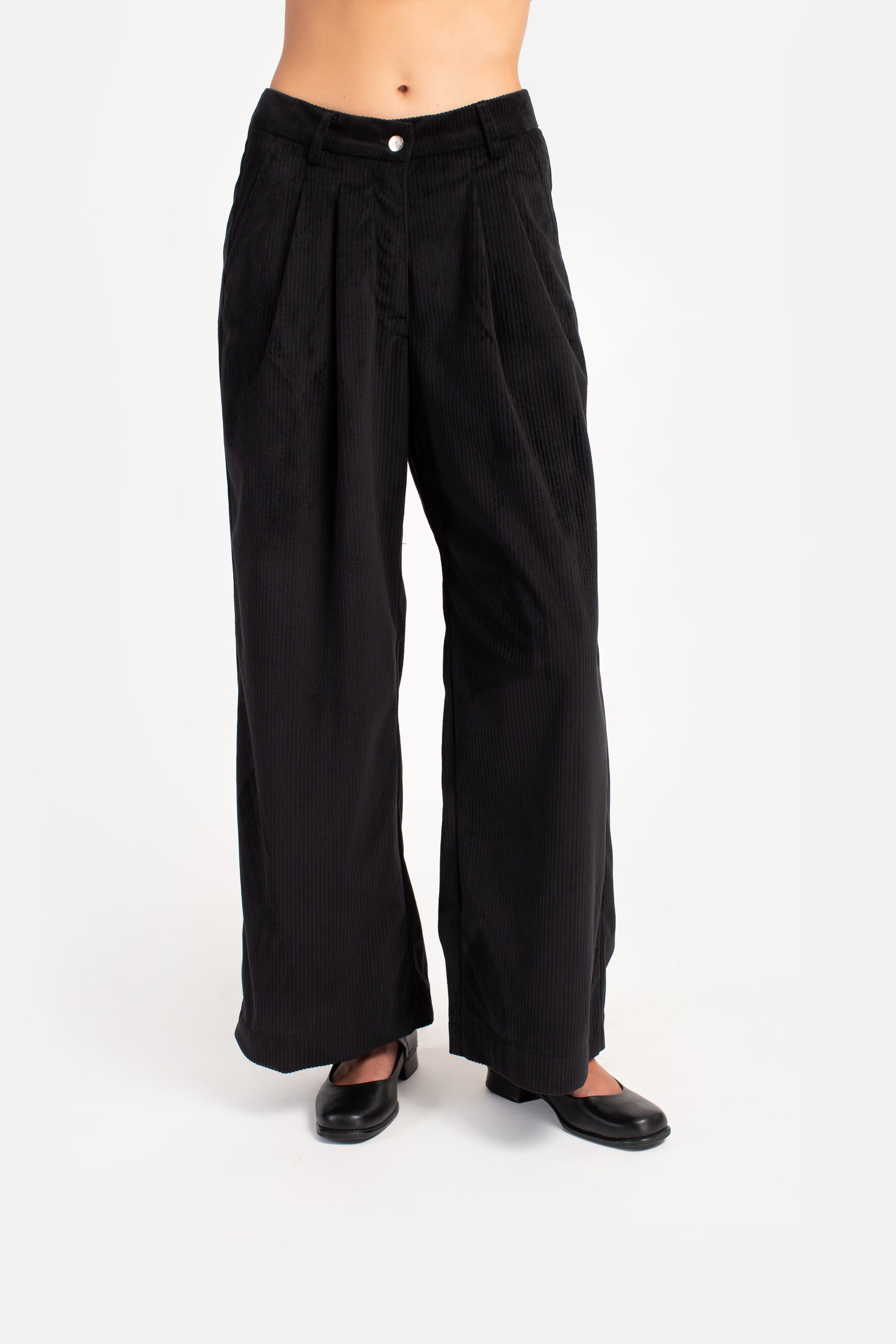 Ebony Chord Pleated Trouser