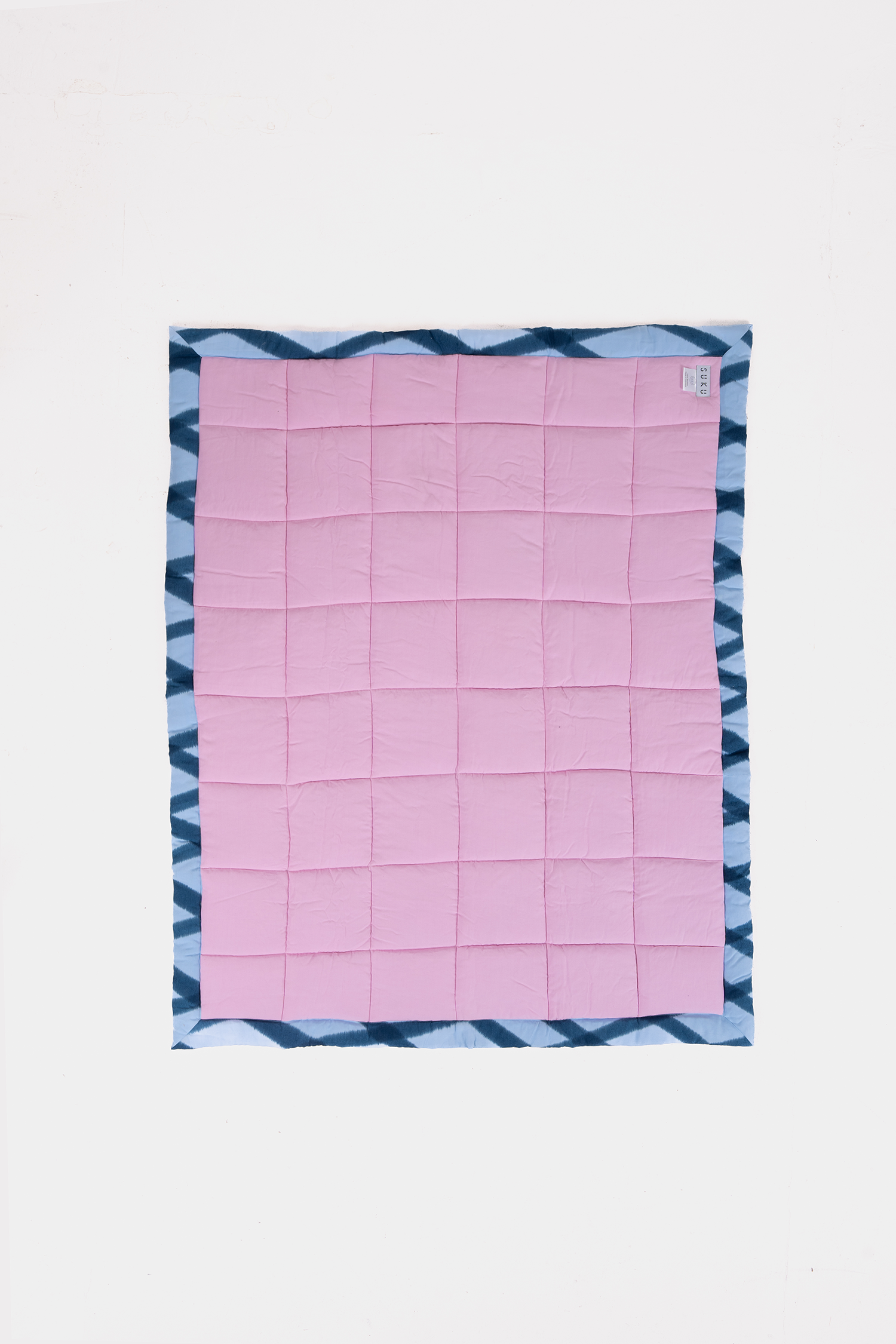 Blue Diamond Bobo Puffer Blanket