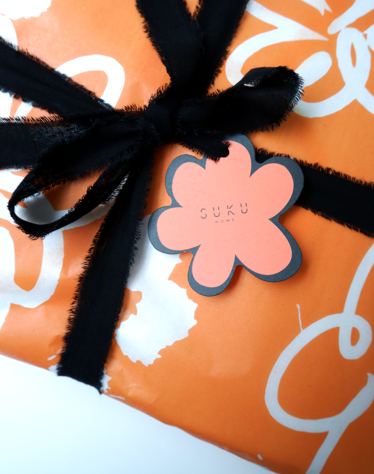 SUKU Holiday Gift Wrap