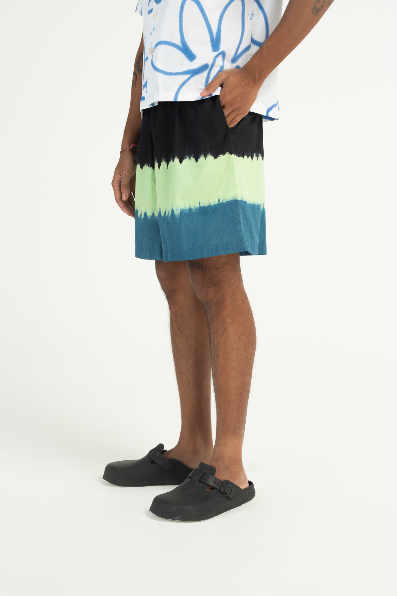 Ebony Ray Holiday Short