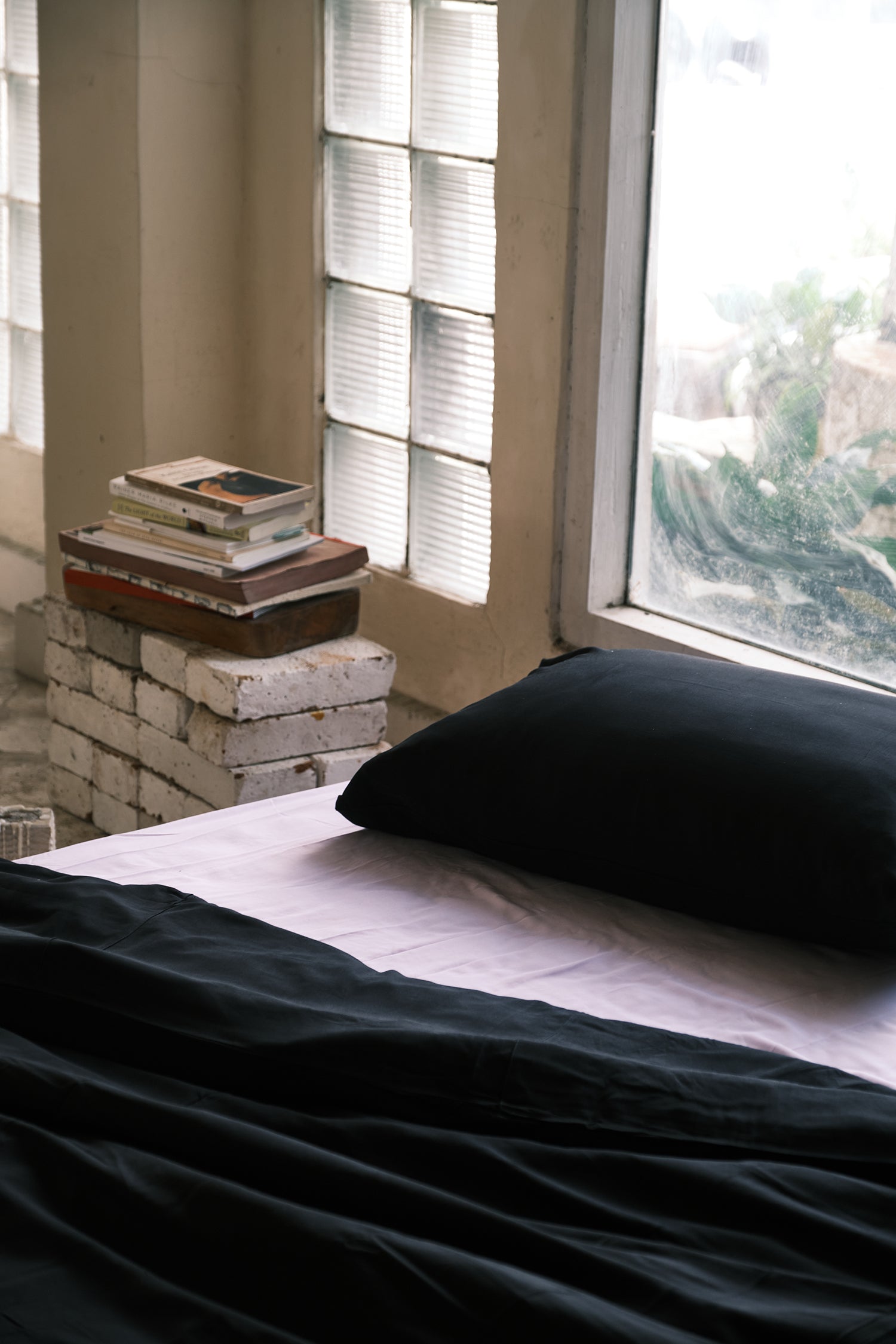 Ebony Quilt Cover Set