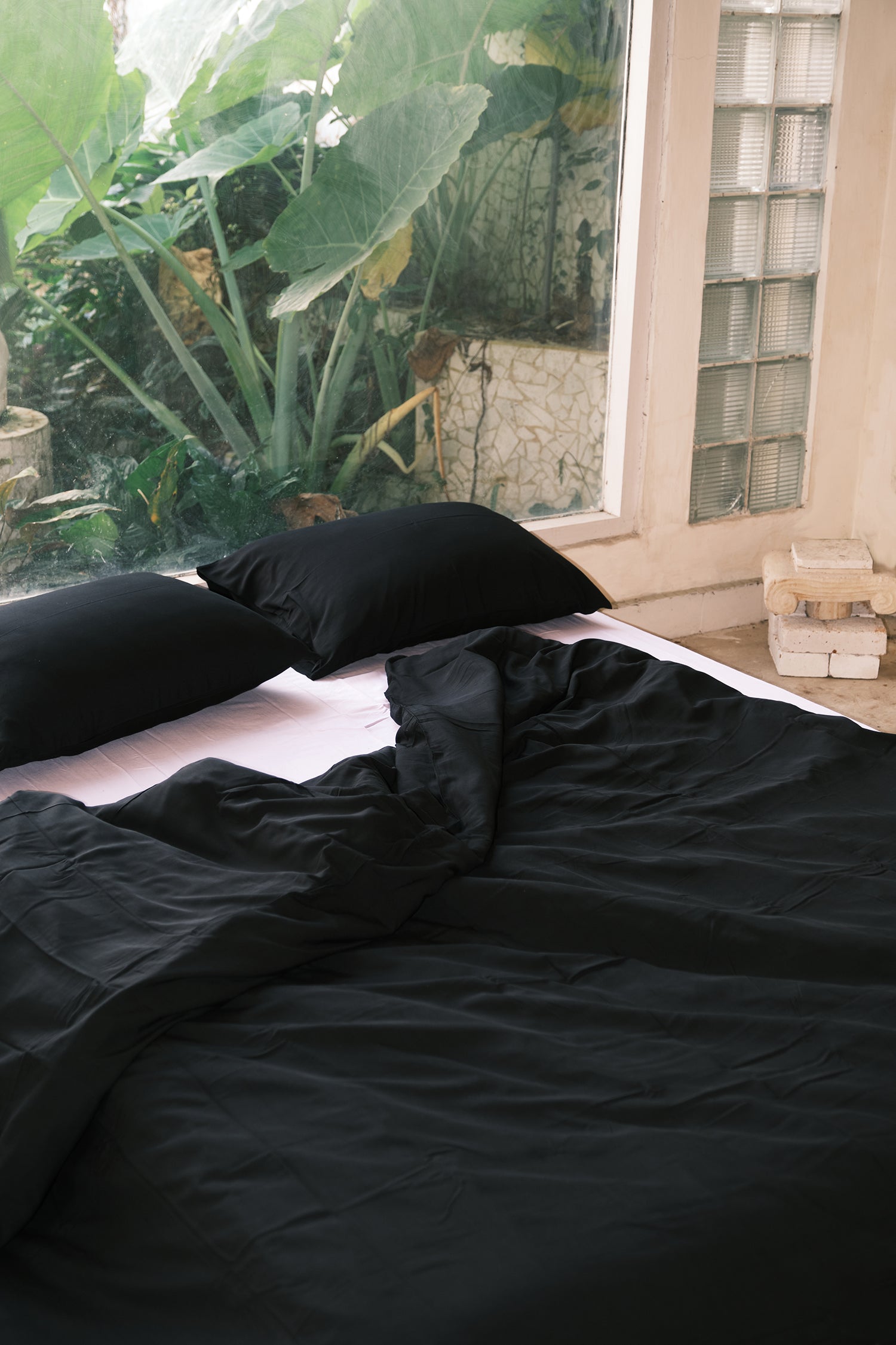 Ebony Quilt Cover Set